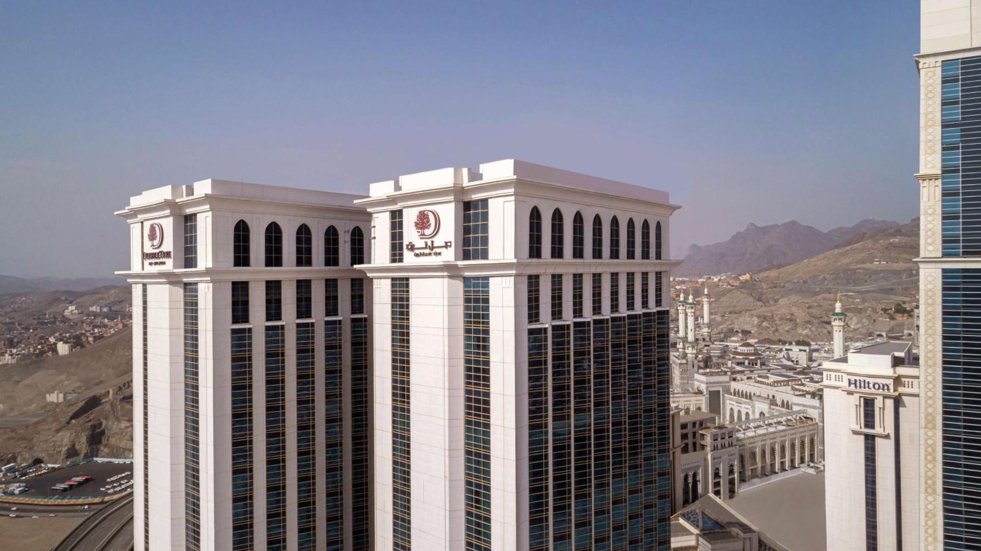 Hotel Doubletree By Hilton Makkah Jabal Omar Mekka Exterior foto